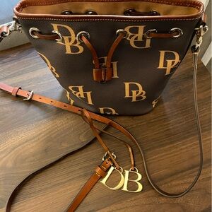 Dooney and Bourke bucket bag